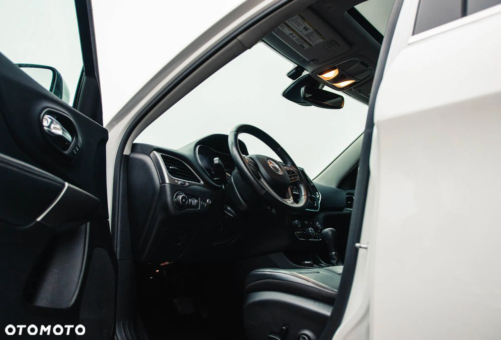 Jeep Cherokee 3.2 V6 Active Drive I Limited - 22