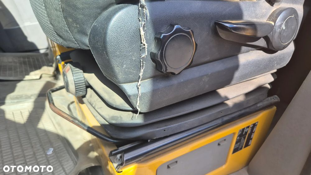 Mercedes-Benz SPRINTER - 18