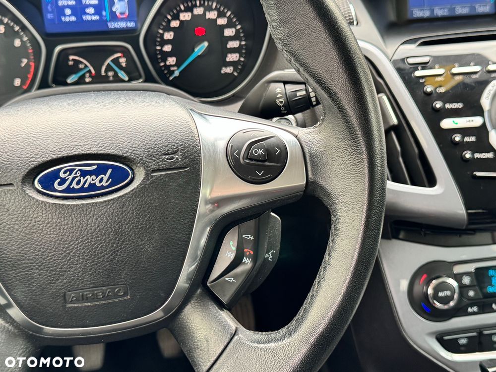 Ford Focus 1.6 EcoBoost Titanium - 29