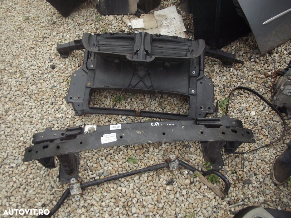 Tregher BMW Seria 1 E87 armatura bara fata BMW E87 calandru dezmembrez - 7