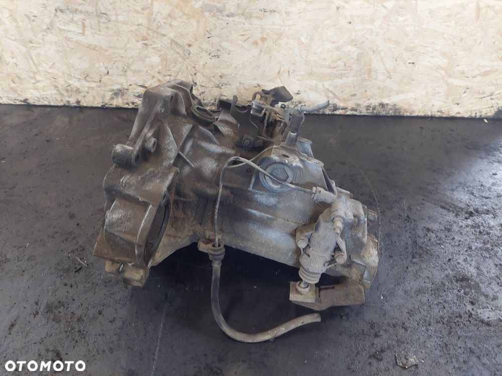 SKRZYNIA BIEGÓW SKODA OCTAVIA I 1.9 SDI 1.4 16V 5 BIEGÓW DSB ID: 236412 - 2