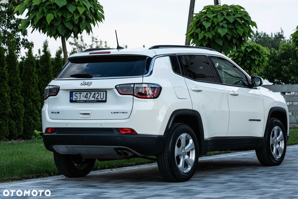 Jeep Compass - 2