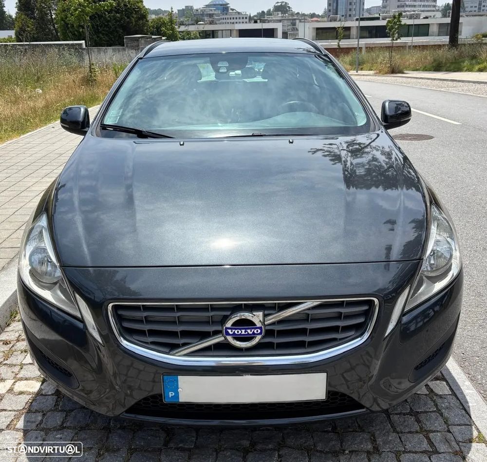 Volvo V60 DRIVe - 1