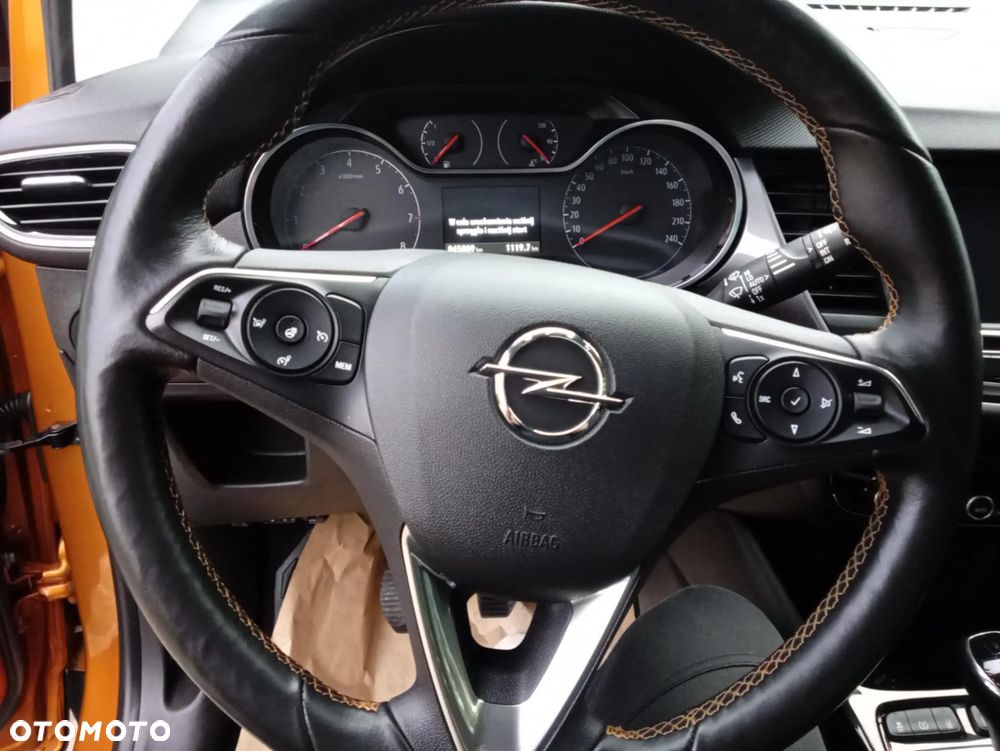 Opel Crossland X - 21