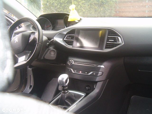 Peugeot 308 - 18