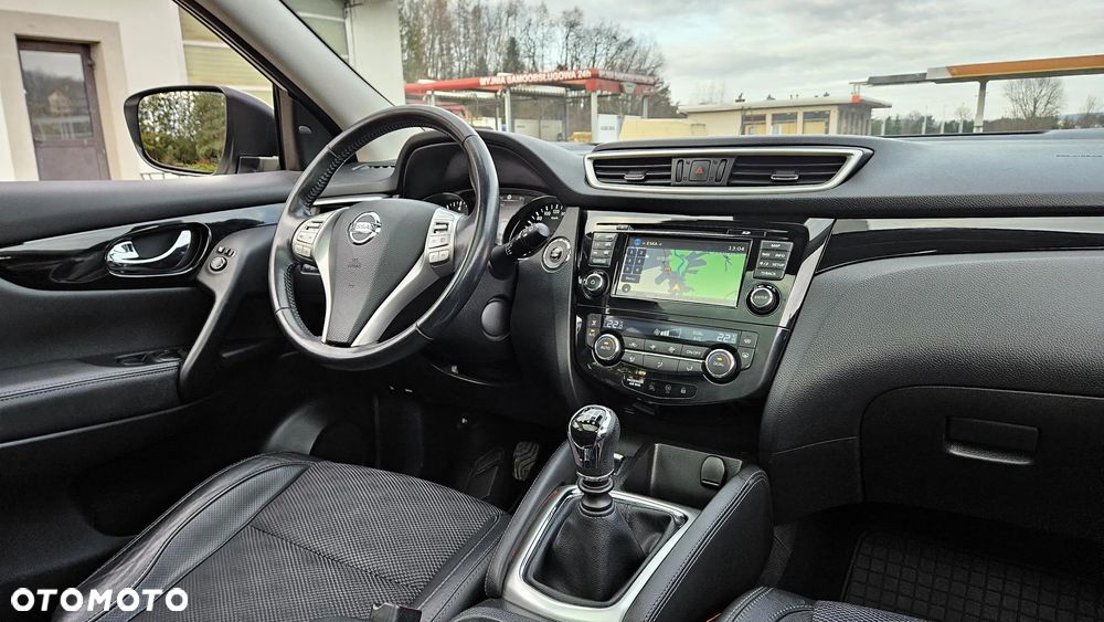 Nissan Qashqai 1.6 DIG-T N-Connecta - 28
