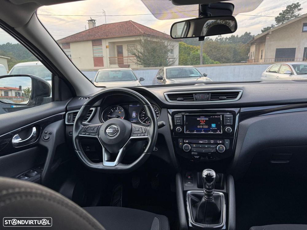 Nissan Qashqai 1.5 dCi Acenta C/Barras de Tejadilho - 28