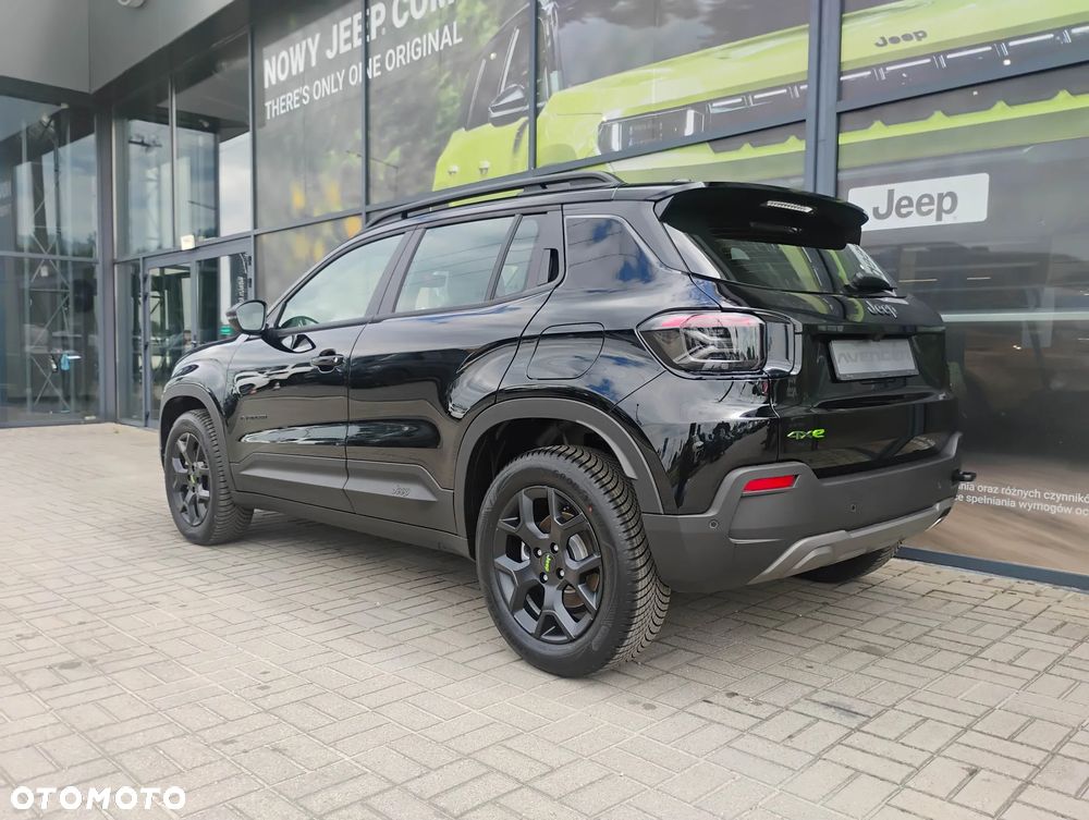 Jeep Avenger 1.2 T3 mHEV Upland 4xe eDCT6 - 3