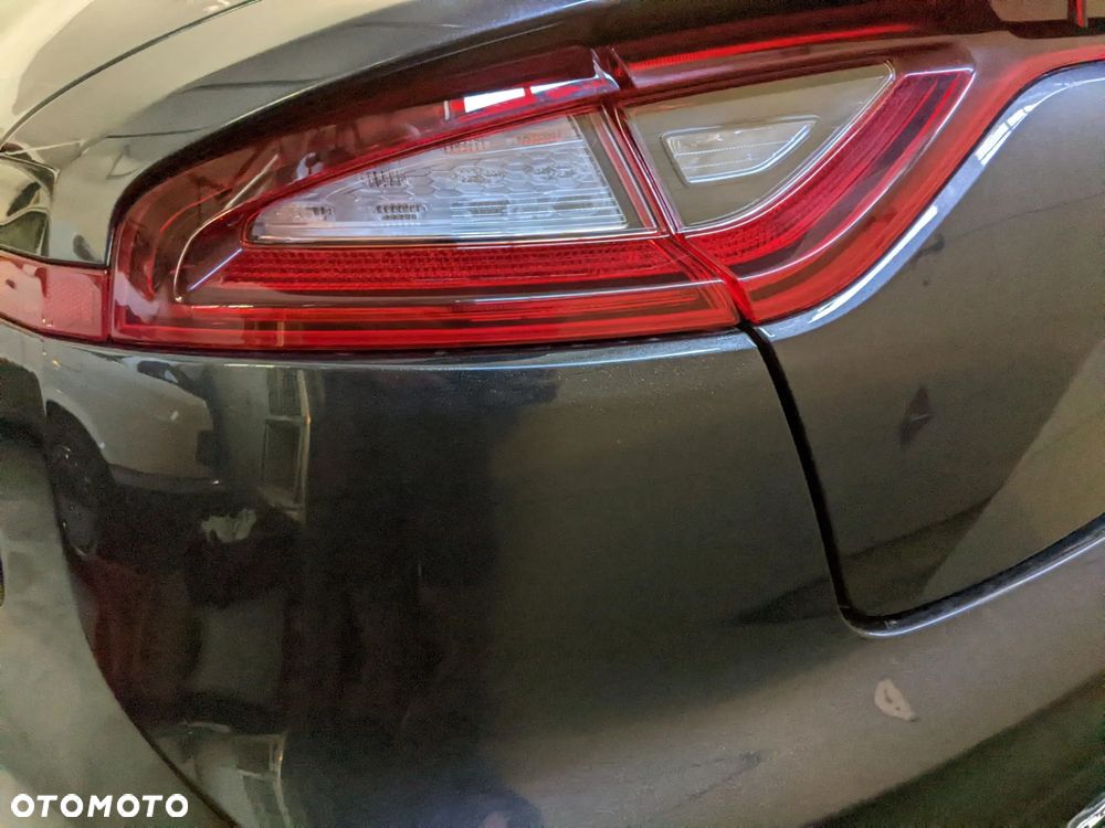 Kia Stinger 3.3 T-GDI AWD GT - 19