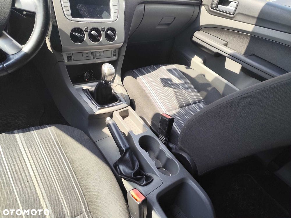 Ford Focus - 7