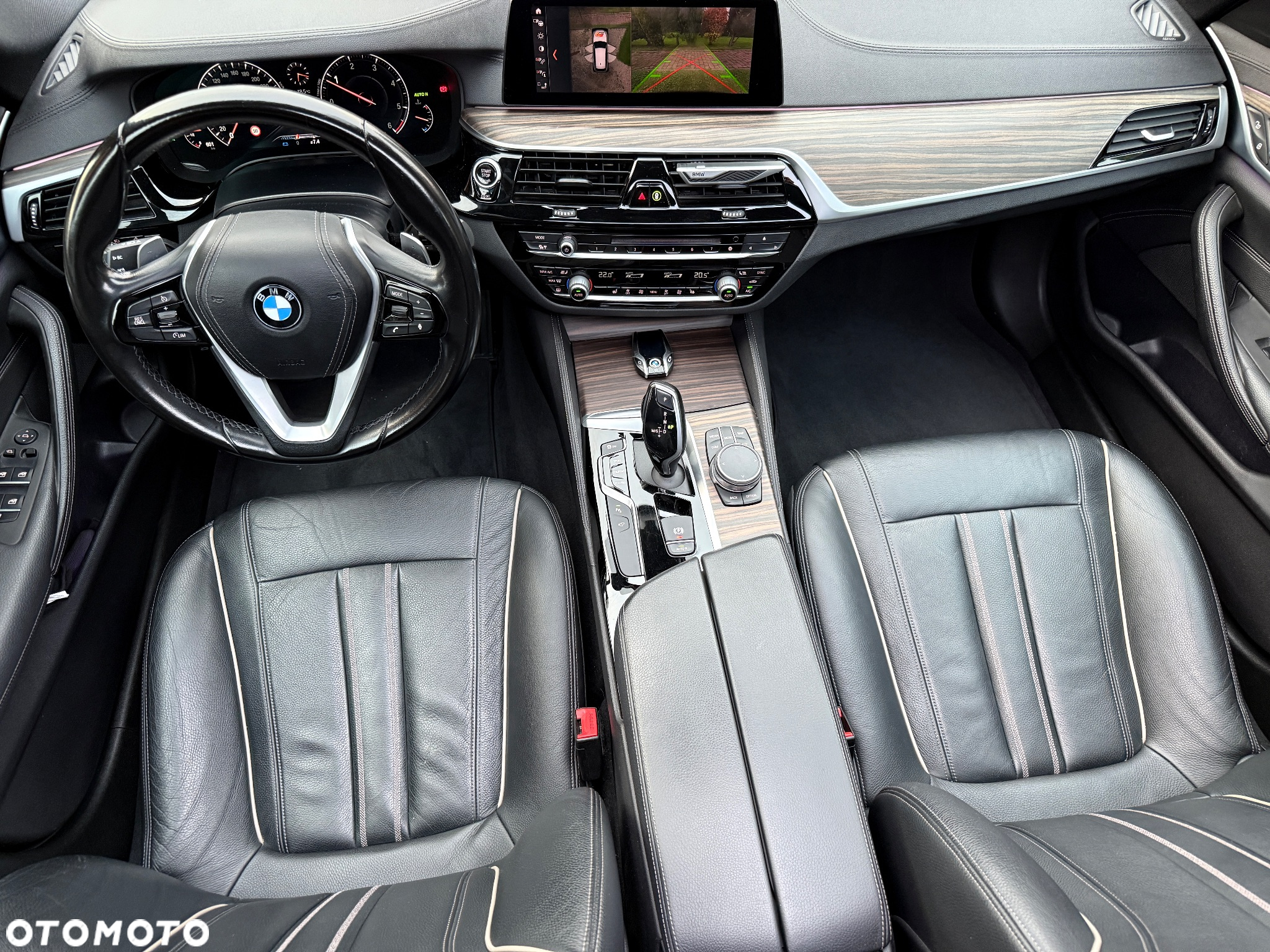 BMW Seria 5 520d Touring Luxury Line - 14