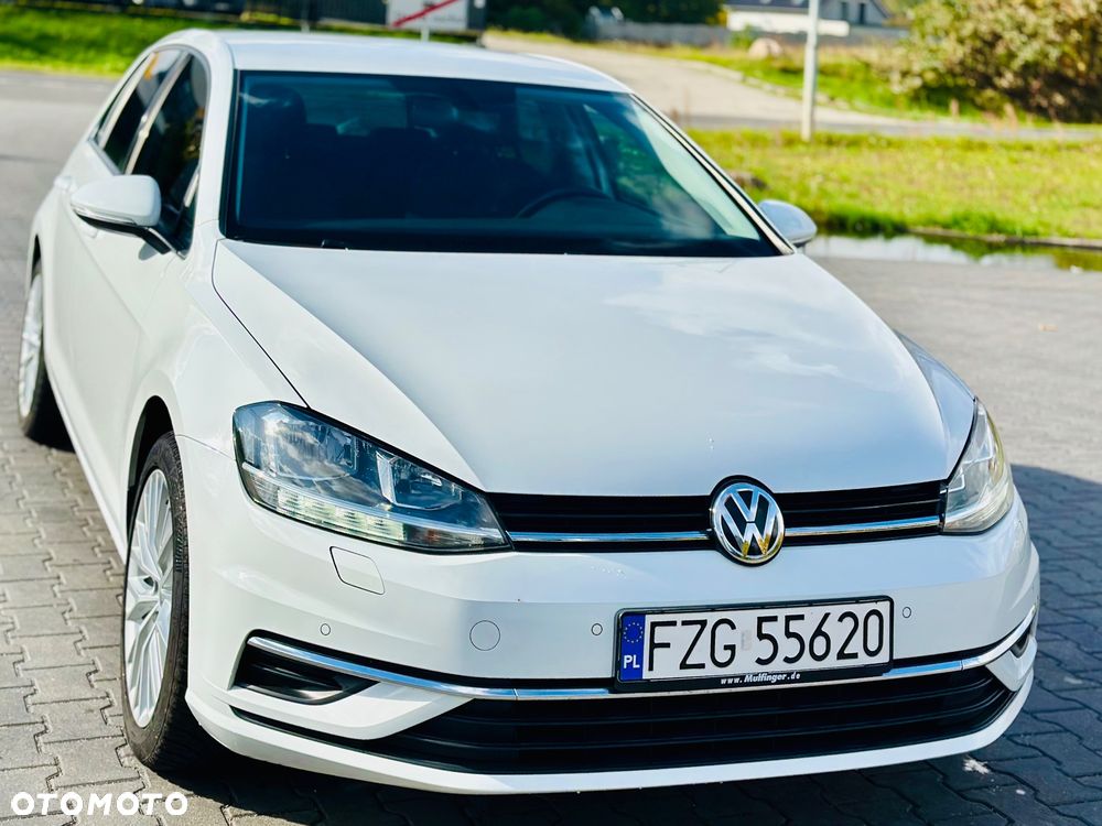Volkswagen Golf - 3