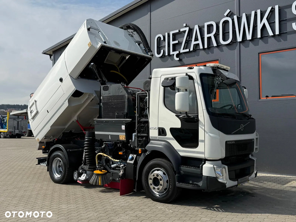 Volvo VOLVO FL 15.250 Euro 6 // zamiatarka JOHNSTON VT652 // odkurzacz , polewaczka