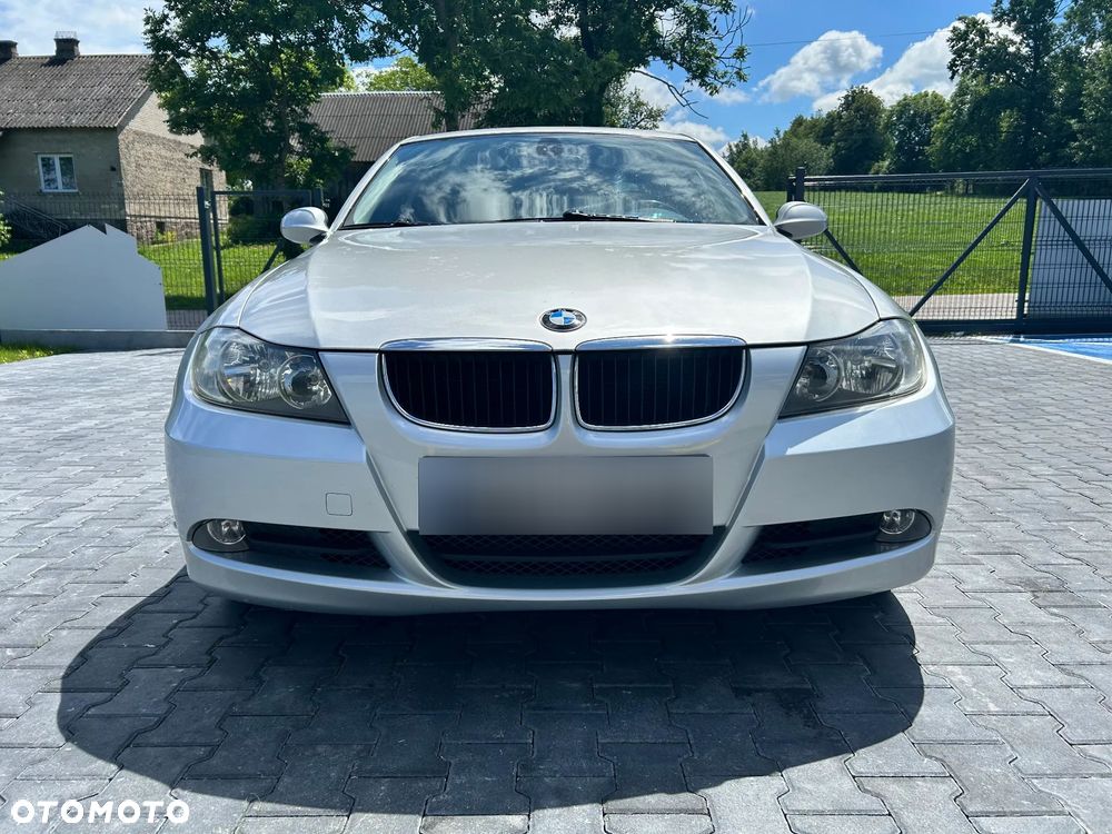 BMW Seria 3 320d - 8