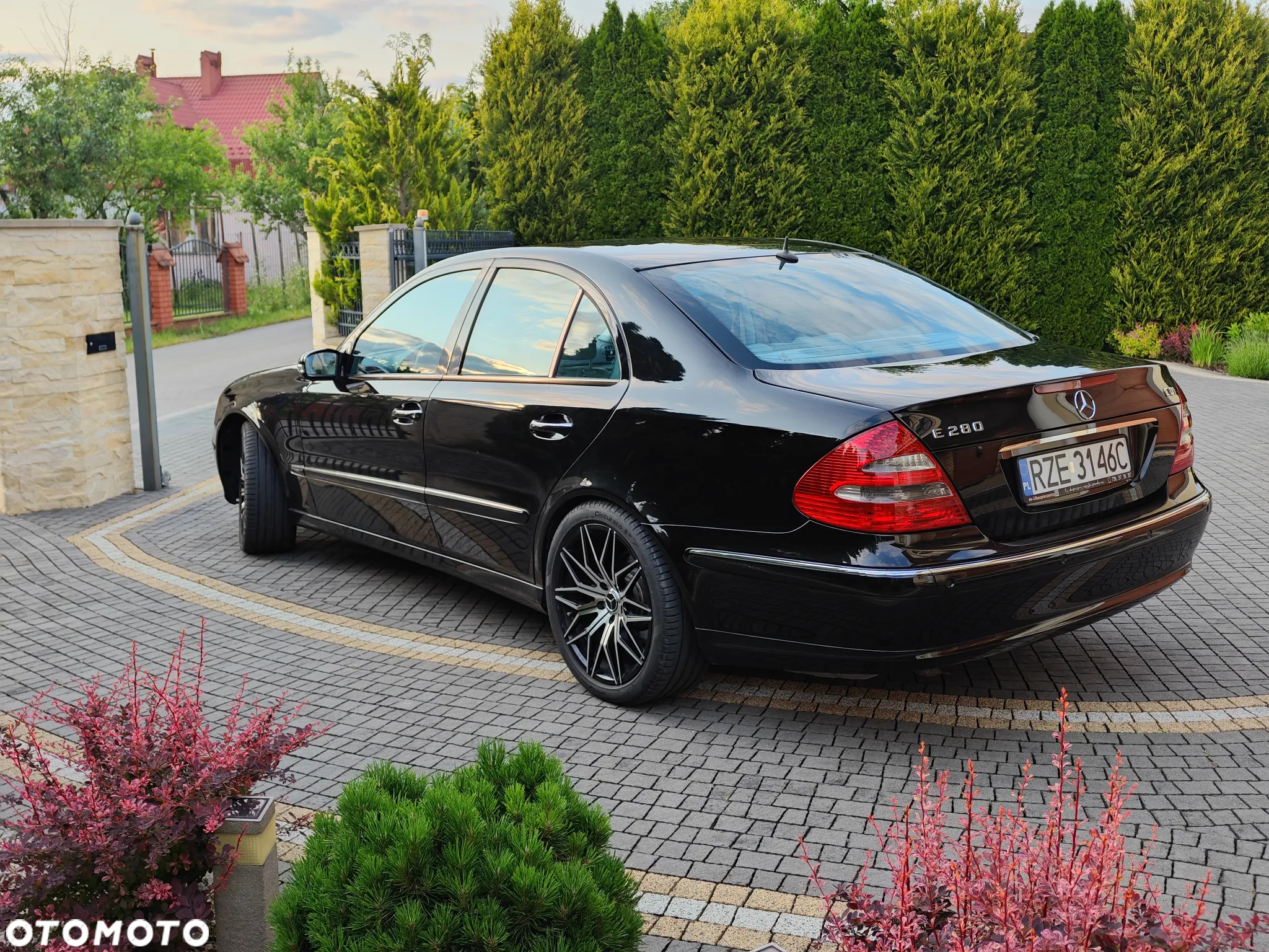Mercedes-Benz Klasa E 280 CDI T Avantgarde - 2