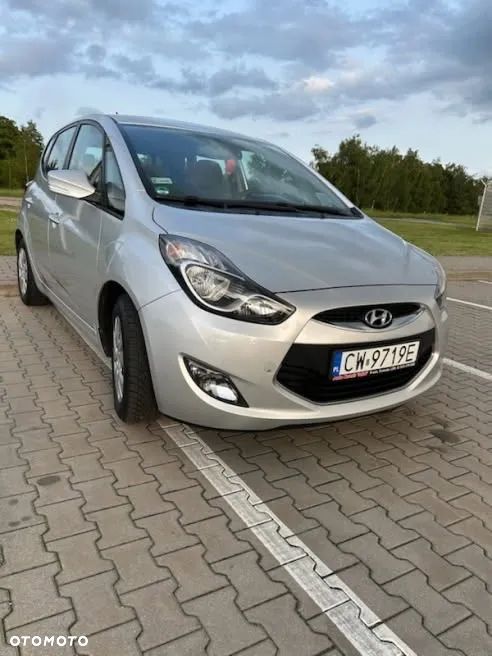 Hyundai ix20 1.4 Premium - 1