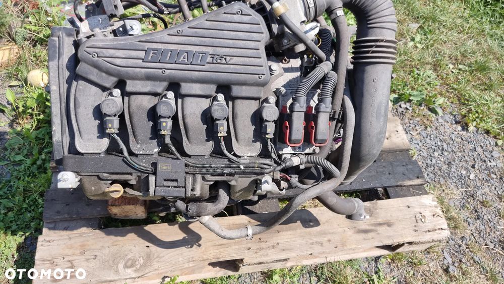 Silnik FIAT STILO 1.6 16V 2002