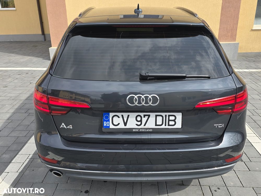 Audi A4 2.0 TDI S tronic - 6