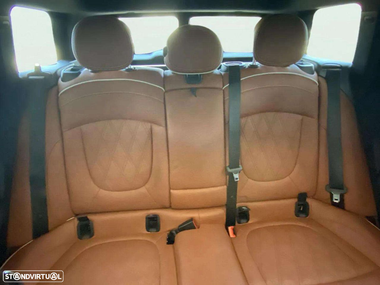 MINI Clubman - 12