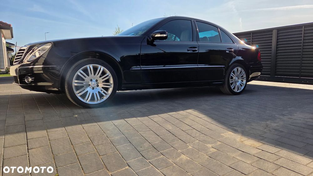 Mercedes-Benz Klasa E 500 7G-TRONIC Avantgarde BusinessEDITION - 15