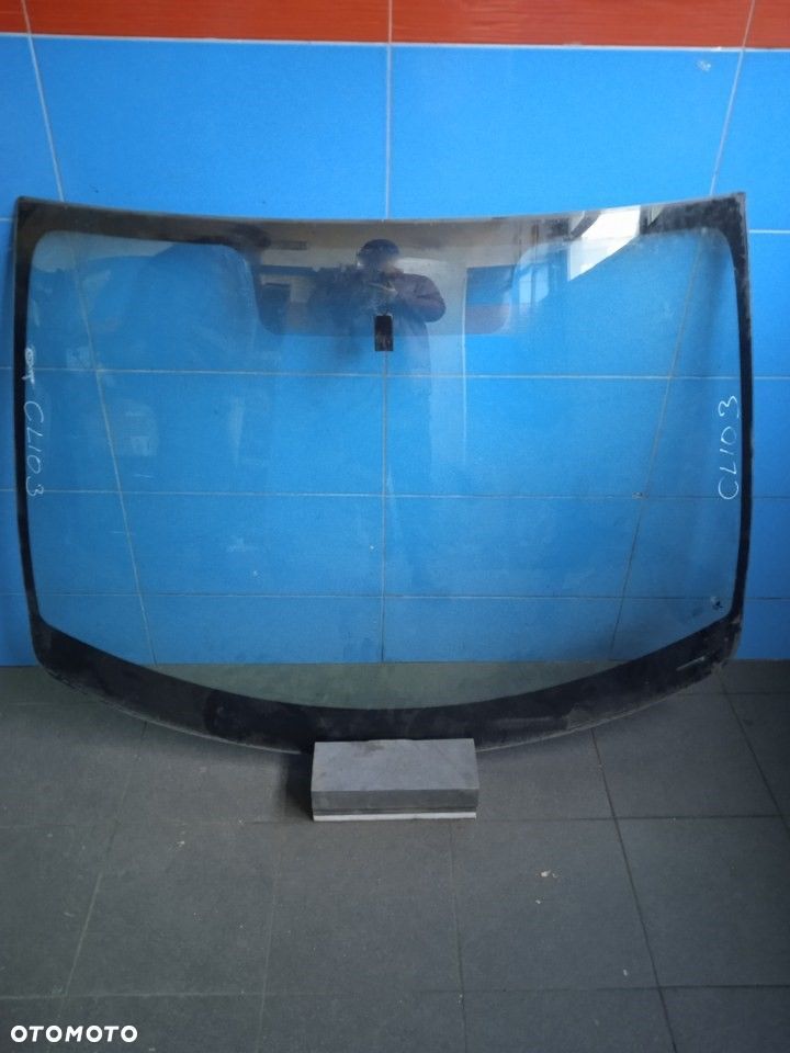 Szyba Czołowa Renault Clio III - 1