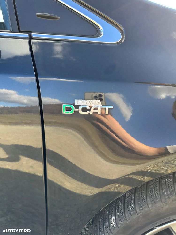 Toyota Avensis 2.2 D-CAT Luxury (consola nichel) - 24