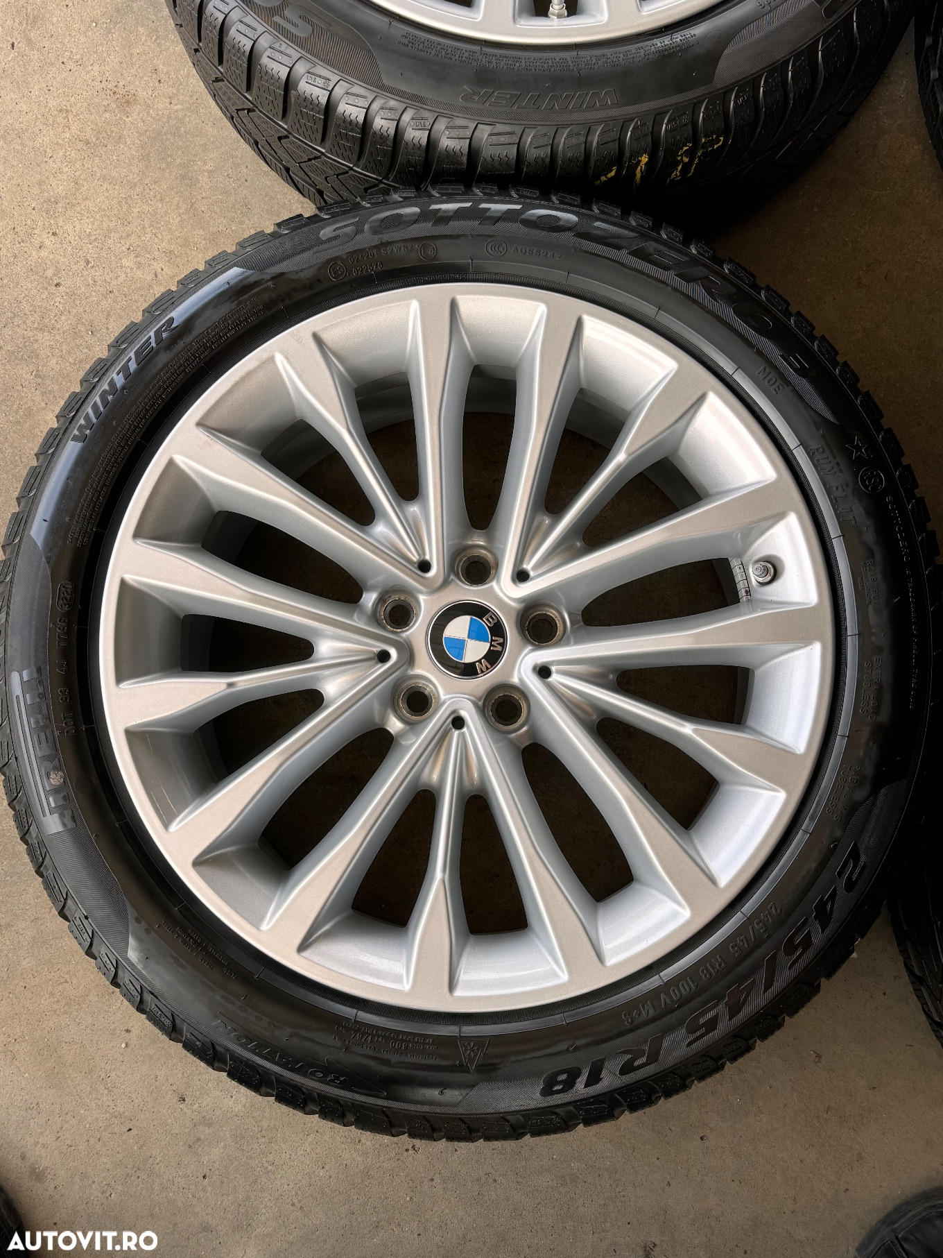 Vând jante originale BMW G30-31 pe 18” cu anvelope de iarnă - 3