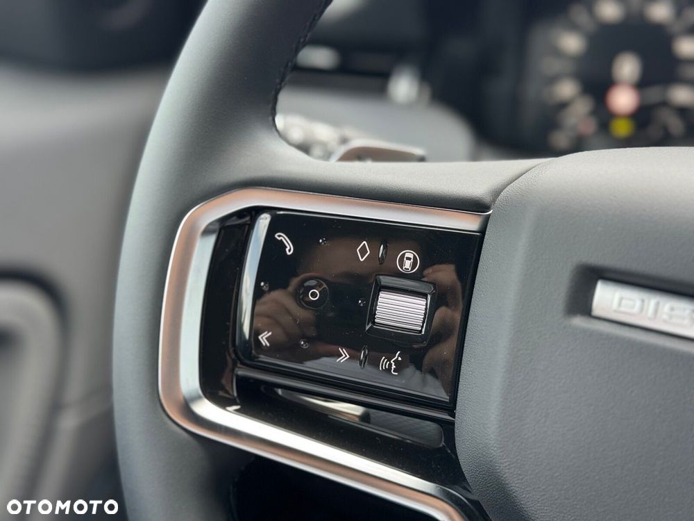 Land Rover Discovery Sport - 18