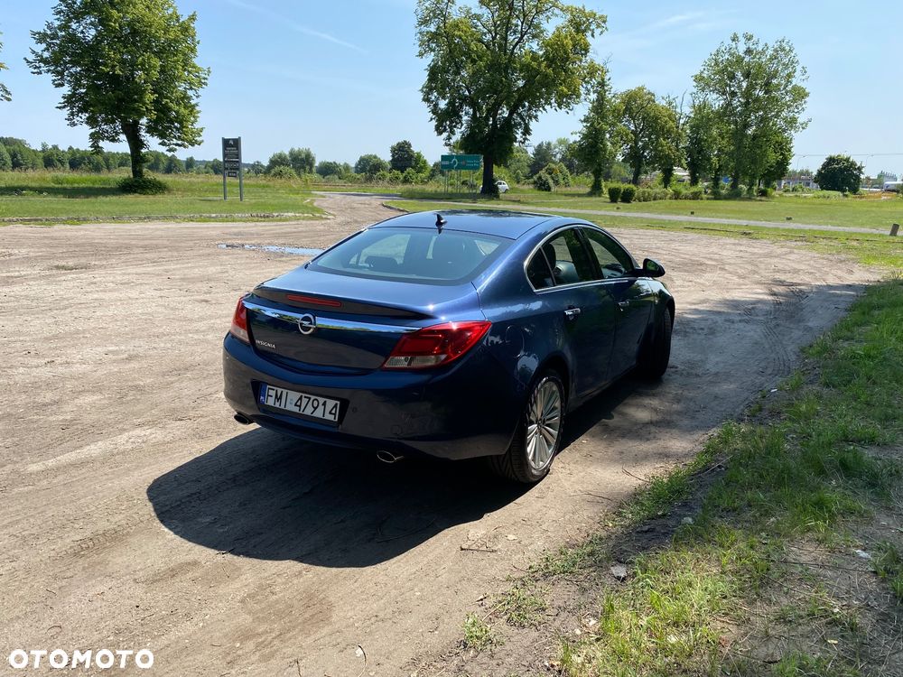Opel Insignia 2.0 T Cosmo - 2