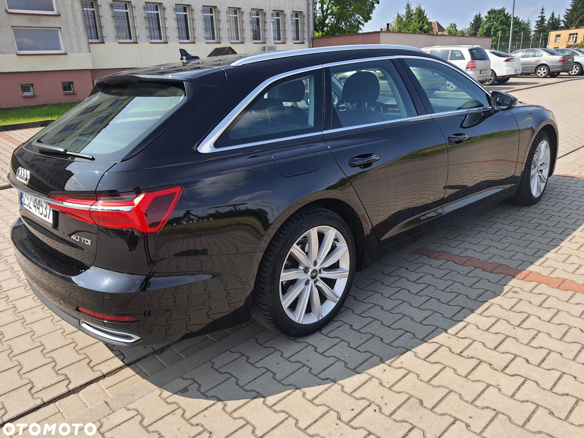Audi A6 - 6