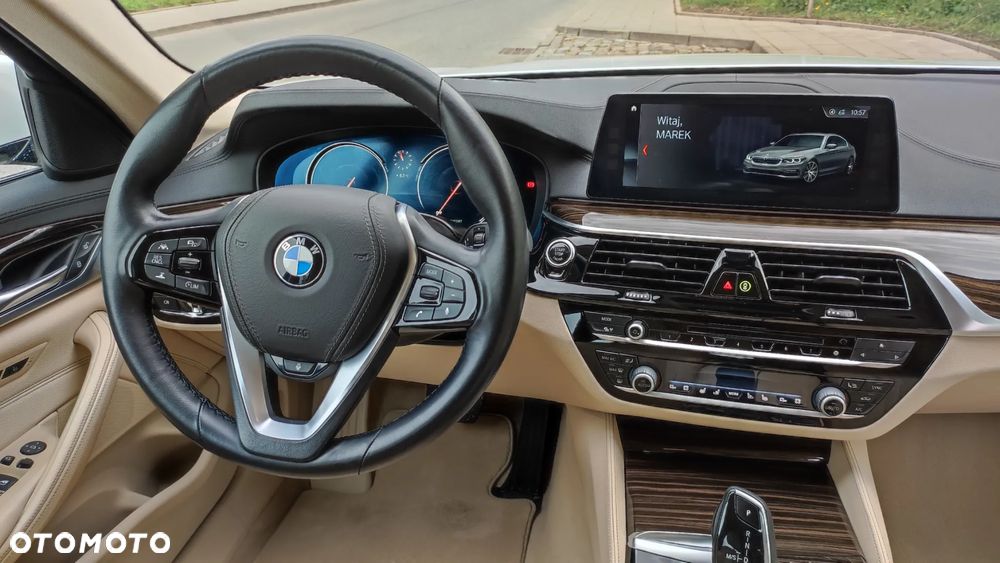 BMW Seria 5 520d xDrive Luxury Line - 13