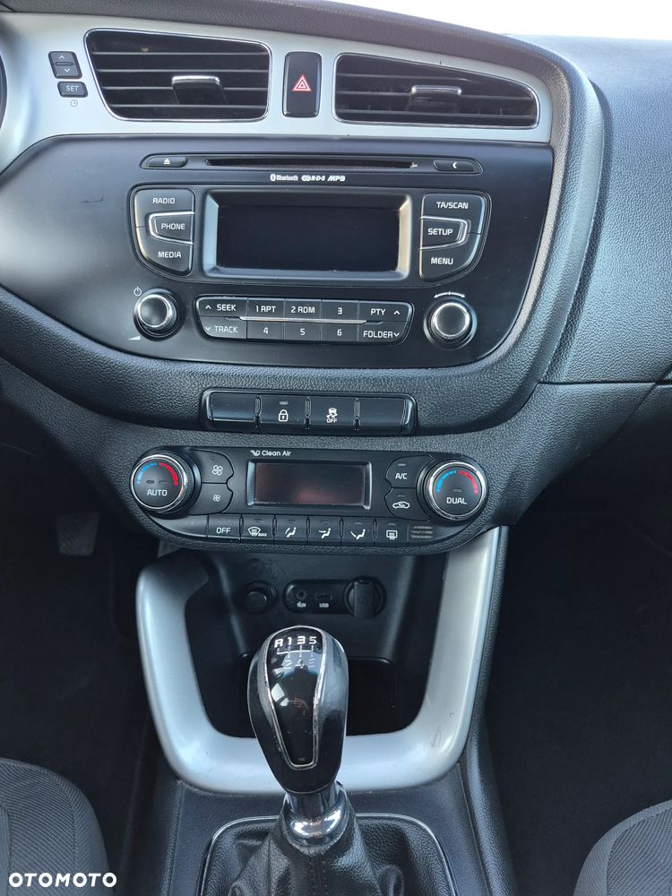 Kia Ceed 1.4 L - 15