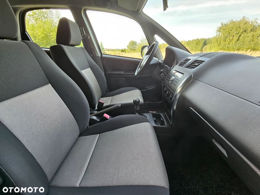 Fiat Sedici 1.6 16V 4x2 My - 25