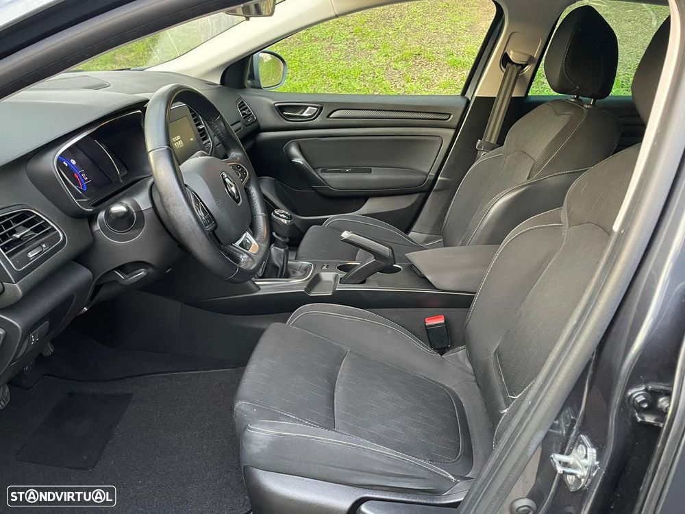 Renault Mégane Sport Tourer 1.3 TCe Limited - 8