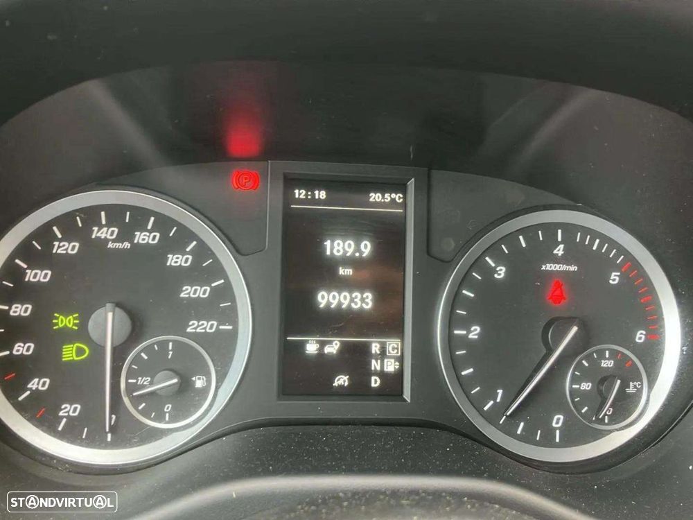 Mercedes-Benz Vito - 17