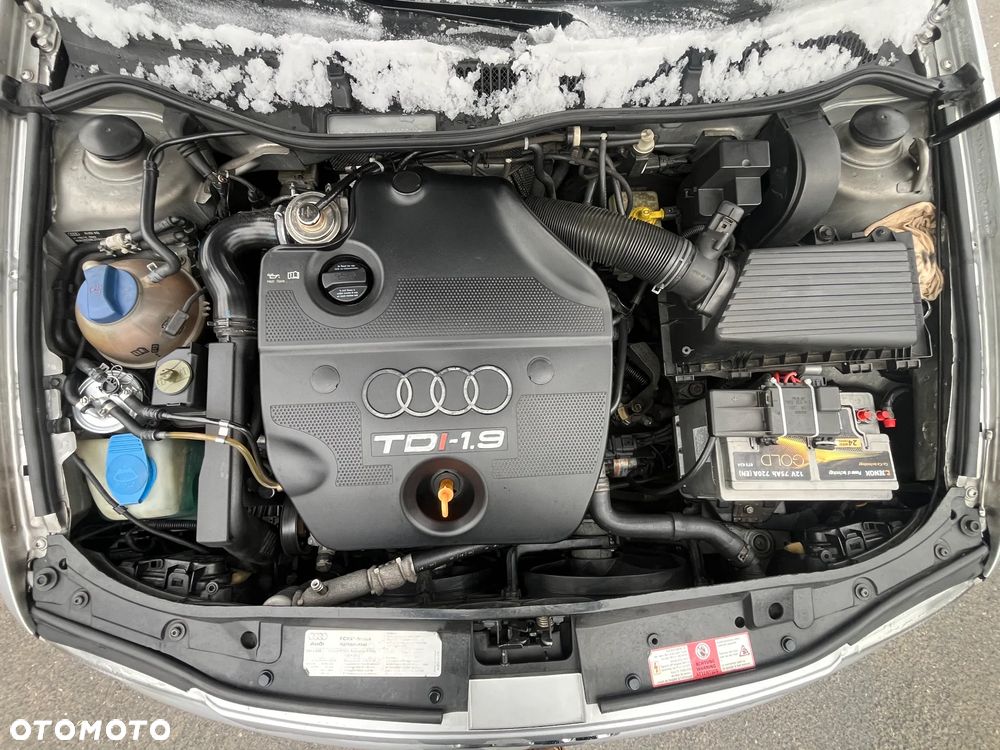 Audi A3 Sportback 1.9 TDI Ambiente - 13