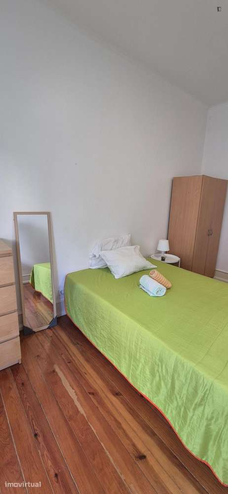 Quarto - localizado em Arroios Lisbon - Grande imagem: 4/8