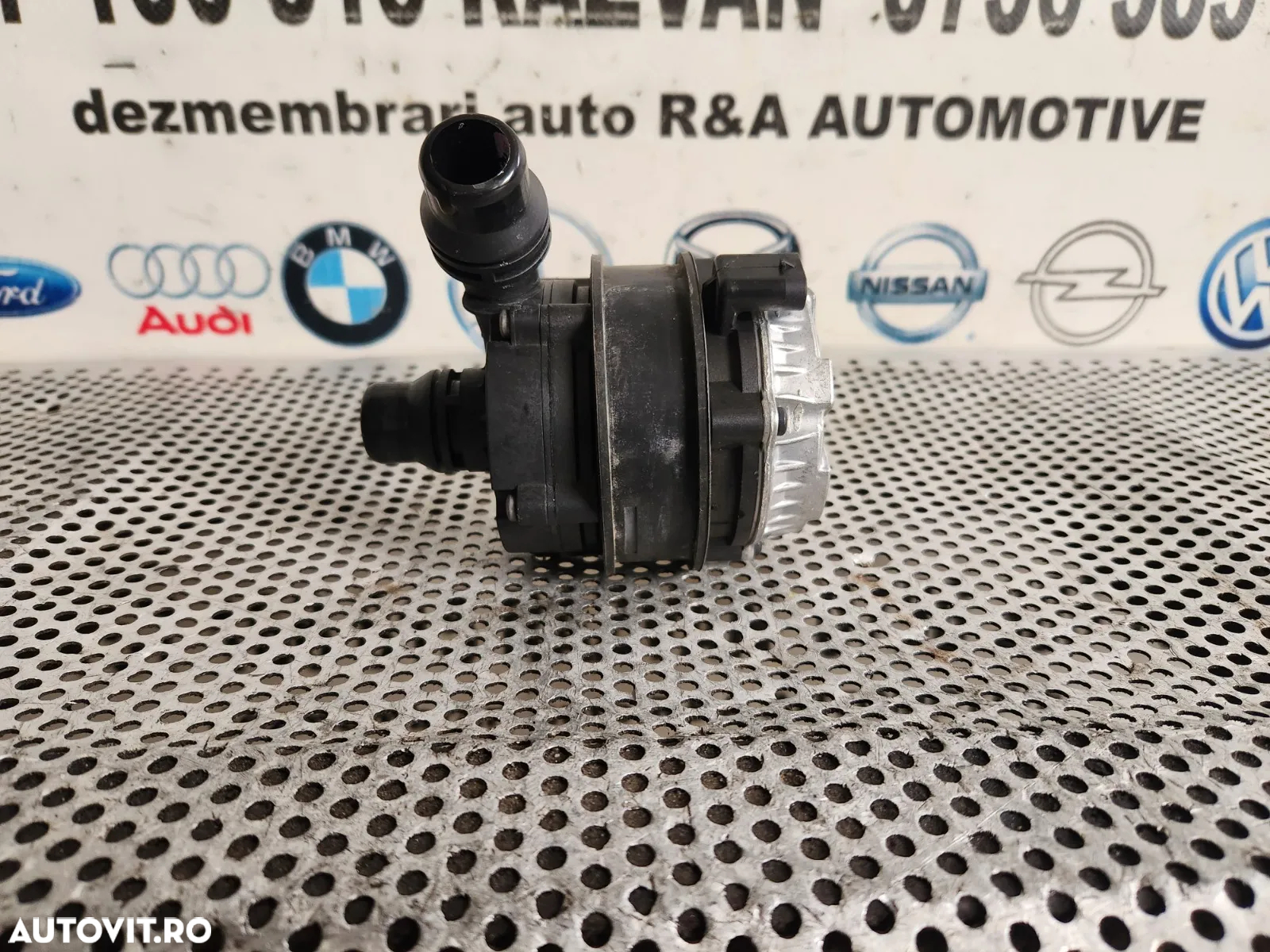 Pompa Apa Auxiliara Electrica Mercedes CLA GLA A/B Class C/X118 W176 W247 GLB C/E/S Class W205 W213 - 2