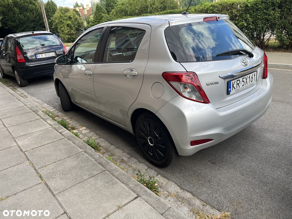 Toyota Yaris 1.33 Prestige - 5