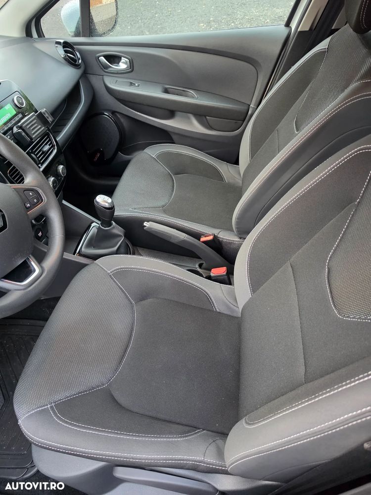 Renault Clio - 18