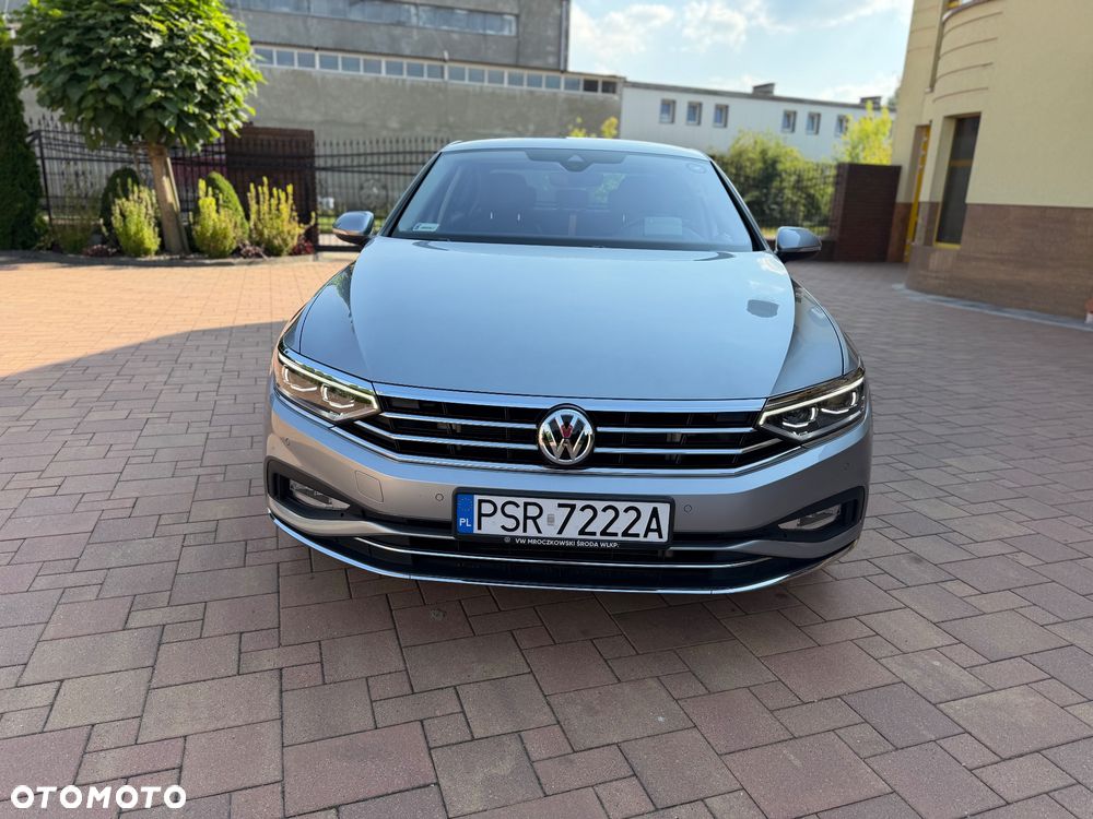 Volkswagen Passat 2.0 TSI Elegance DSG - 3