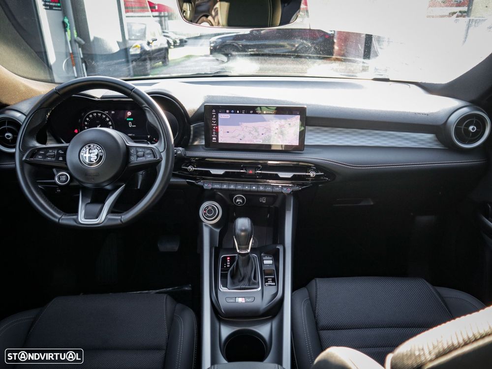 Alfa Romeo Tonale 1.3 Plug-In Hybrid Tributo Italiano e-AWD Com Wallbox - 27