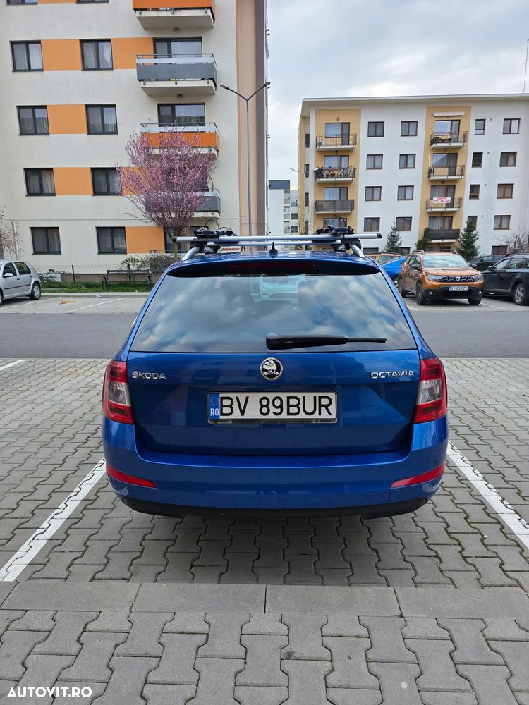 Skoda Octavia 2.0 TDI DSG Drive - 4