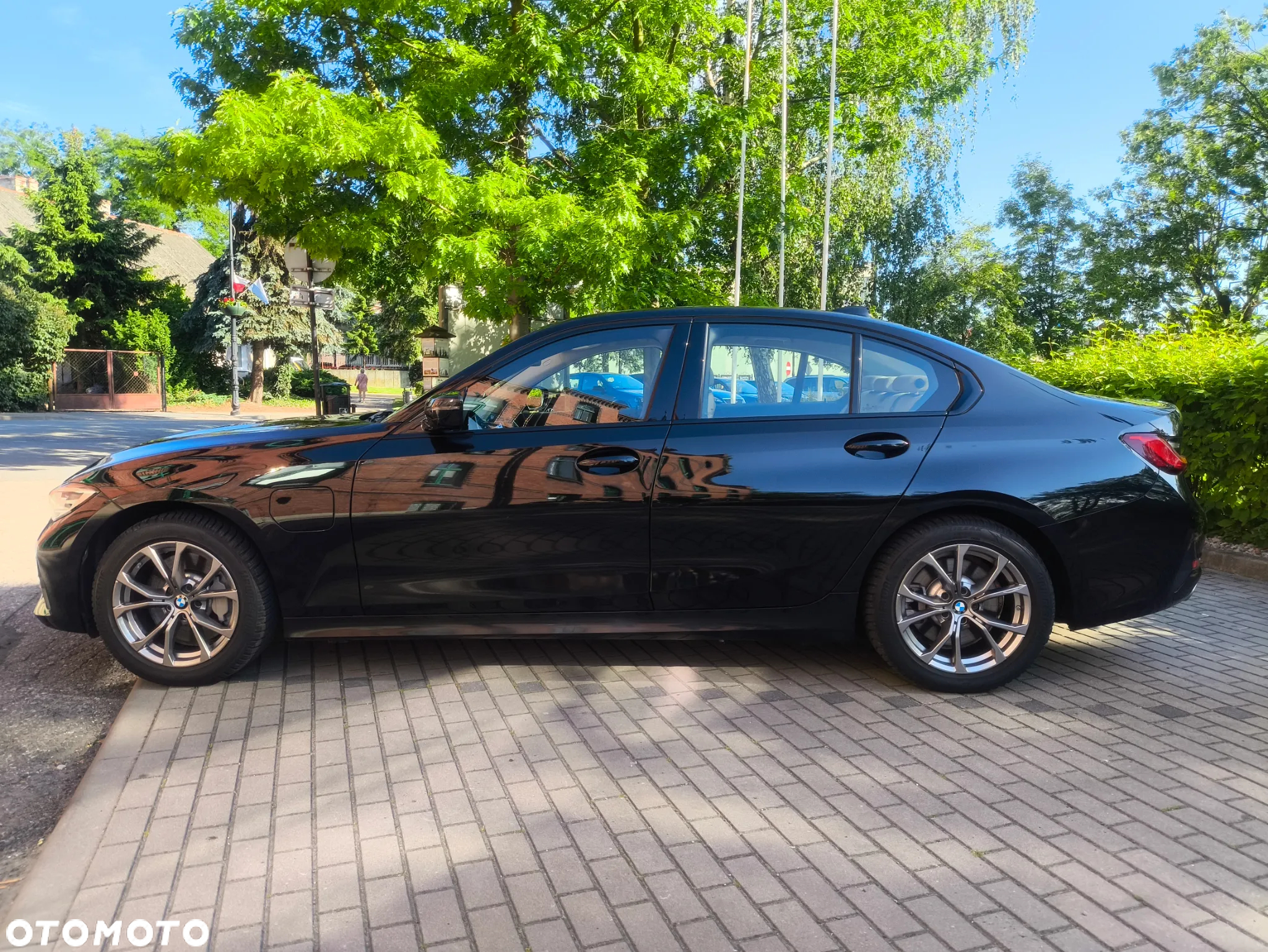 BMW Seria 3 330e - 5