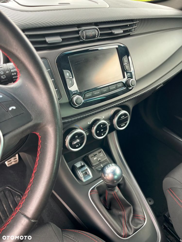 Alfa Romeo Giulietta 1.4 TB 16V Multiair Sprint - 12