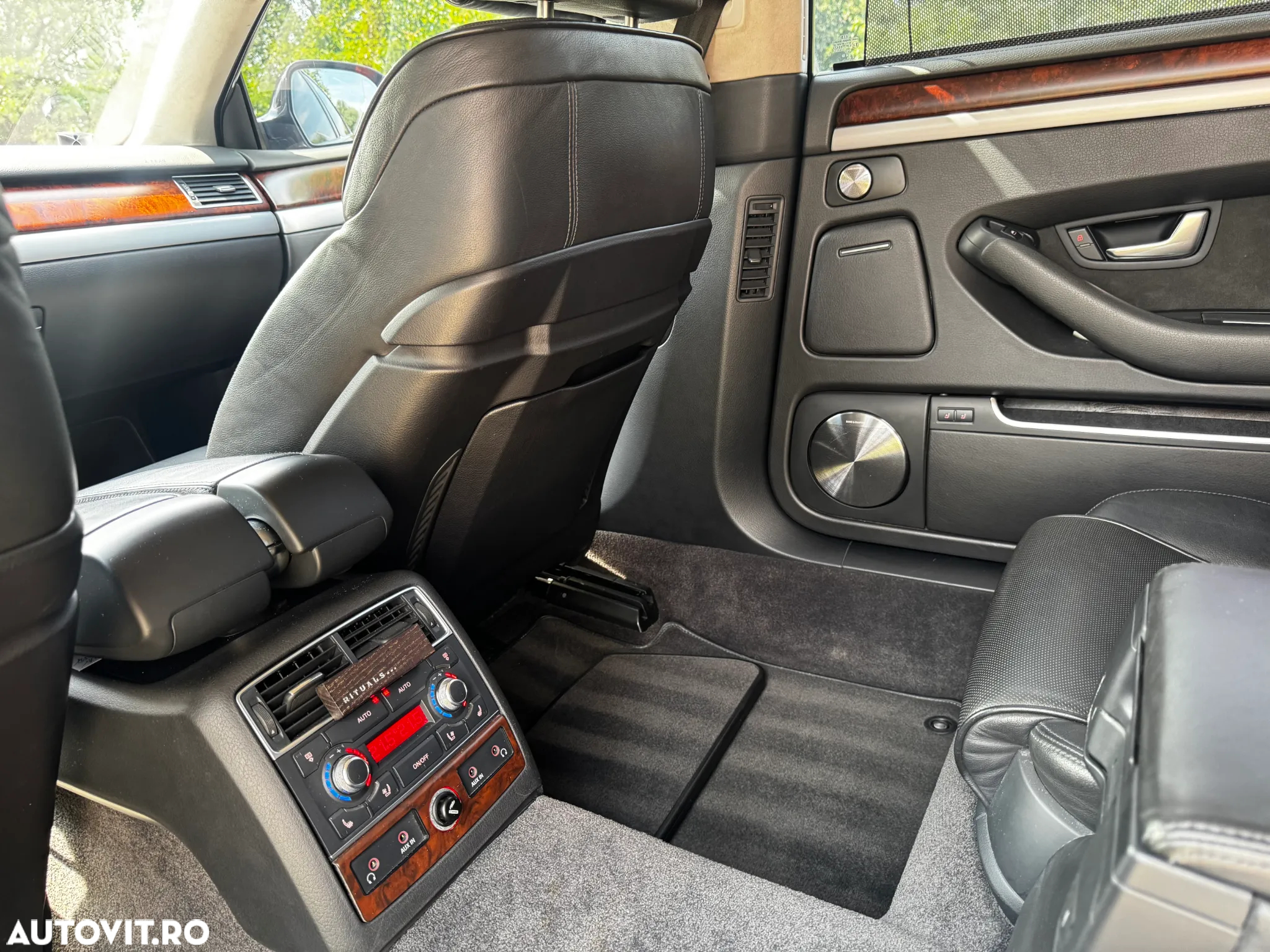 Audi A8 4.2 FSI quattro Tip - 12