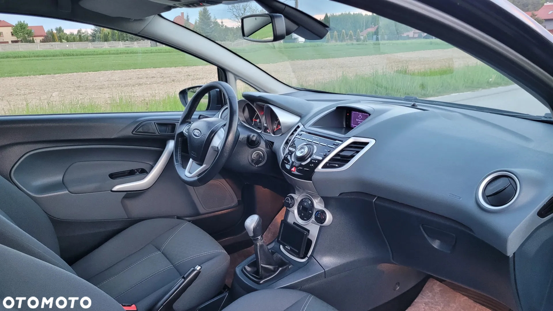 Ford Fiesta 1.25 Titanium X - 16