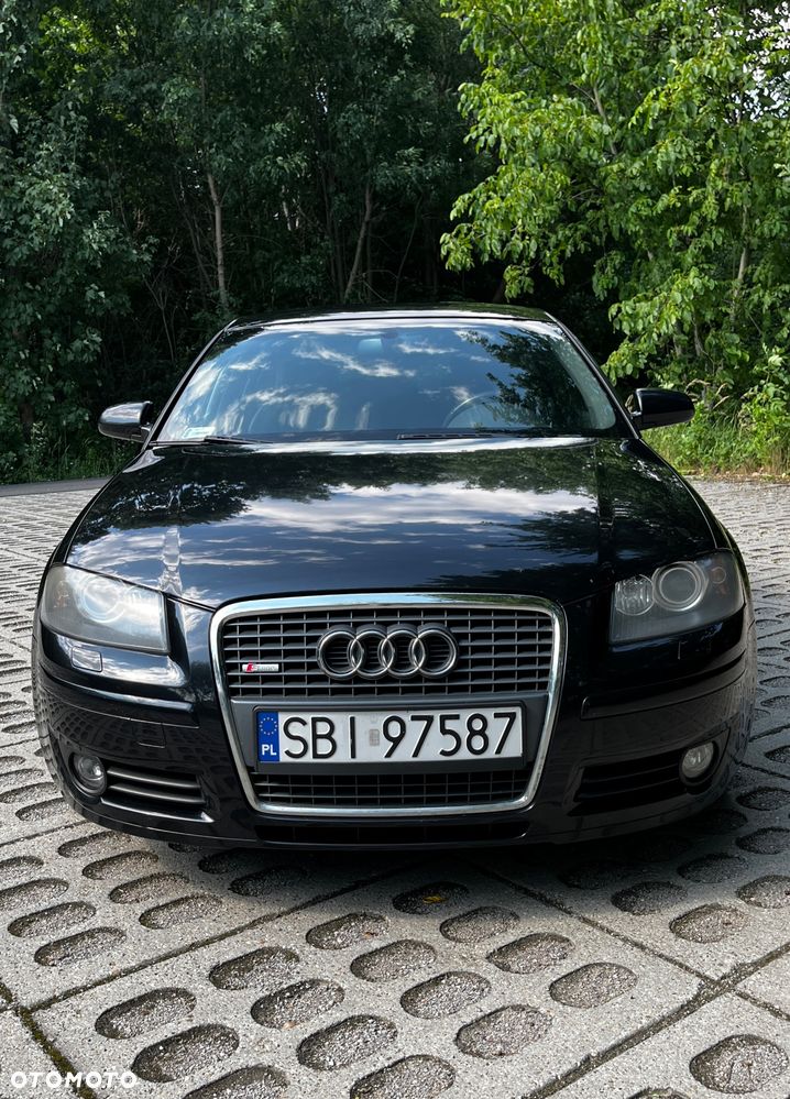 Audi A3 Sportback 2.0 TDI DPF S line Sportpaket (plus) - 2
