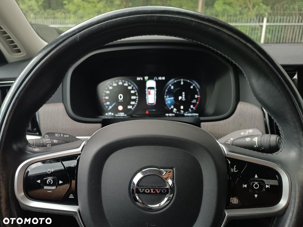 Volvo V90 Cross Country B5 D AWD Pro - 14