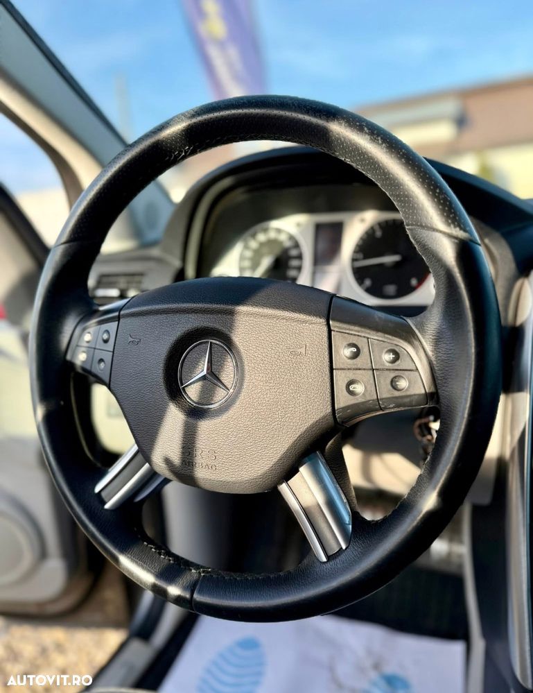 Mercedes-Benz B 200 CDI Autotronic - 13